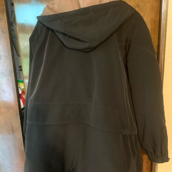 Jacket - Picture 4 of 6